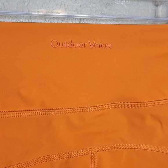 Outdoor Voices Clementine Orange 8" Zoom Shorts W Pockets Biker Medium - Picture 6 of 8